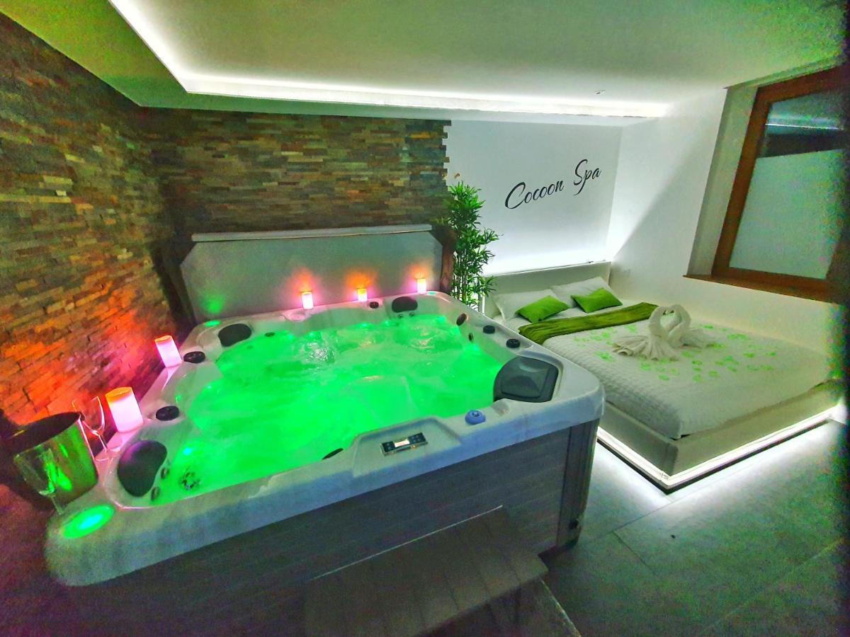 -Gite Cocoon Spa-Jacuzzi-Jardin-Parking Prive-Climatisation Holtzwihr ภายนอก รูปภาพ